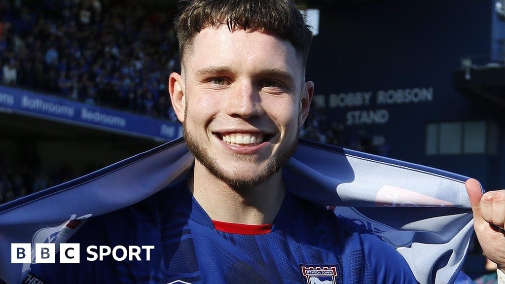 26歲伊鎮中鋒赫斯特將代表蘇格蘭出戰，曾入選英格蘭各級青年隊